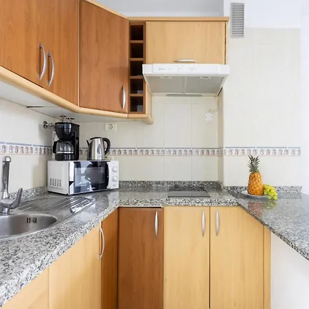 Home2Book Sea View Los Cristianos *